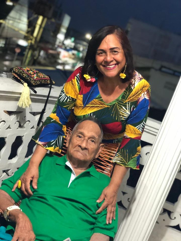 Ildefonso Figueroa Espinosa  y su hija Lesvia Figueroa Ortiz.